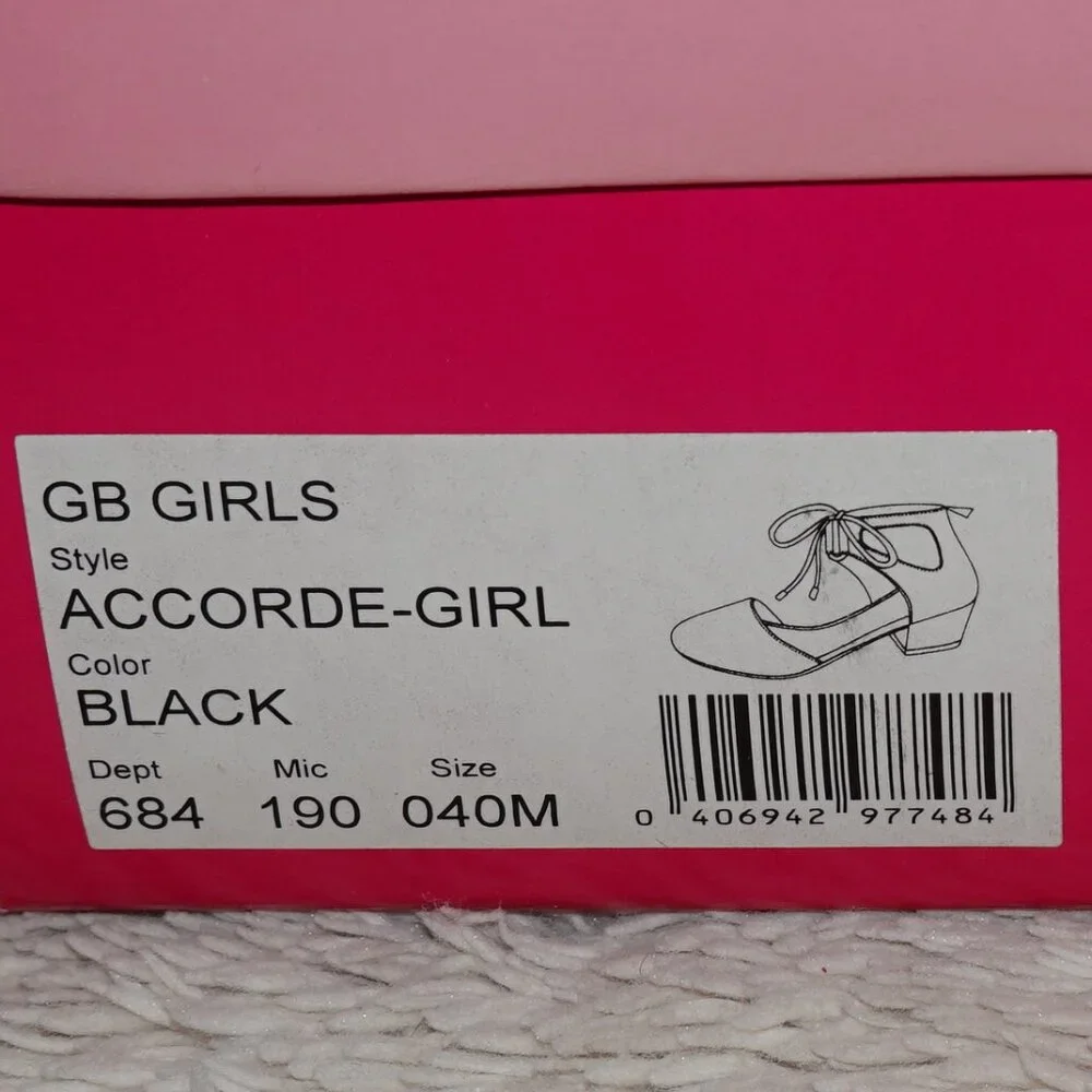 GB Girls Size 4 Black Accorde Cut Out Heeled Dress Shoes, NWT